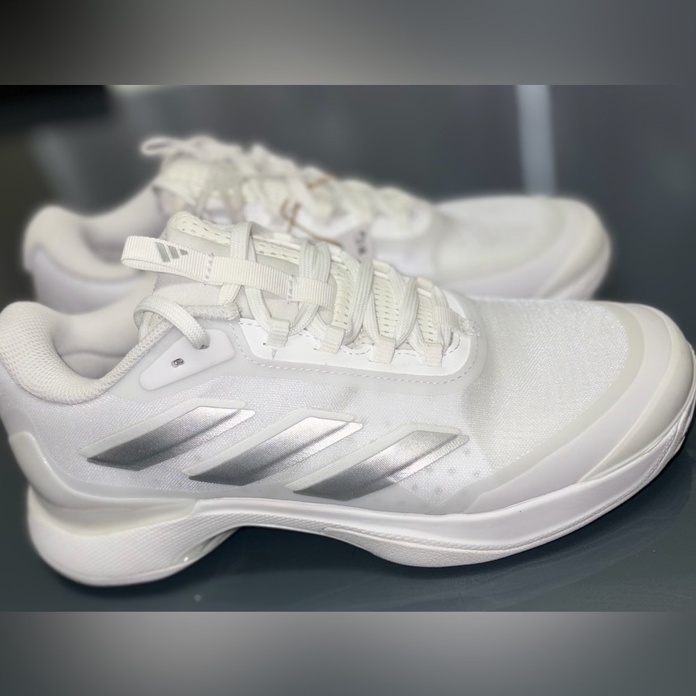 adidas Women's Avacourt 2 Tennis Shoes - Picture 6 of 10
